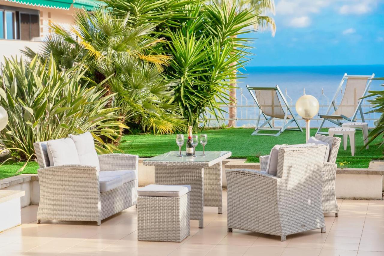 I Giardini Del Sole Con Piscina By Wonderful Italy Διαμέρισμα Σαν Ρέμο Εξωτερικό φωτογραφία